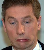 Siemens boss Kleinfeld says oops