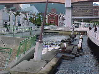 Kobe earthquake destruction