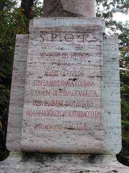 Mussolini's tribute